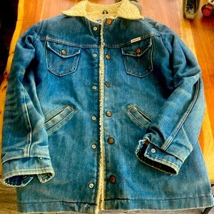 Vintage lined Wrangler jean jacket